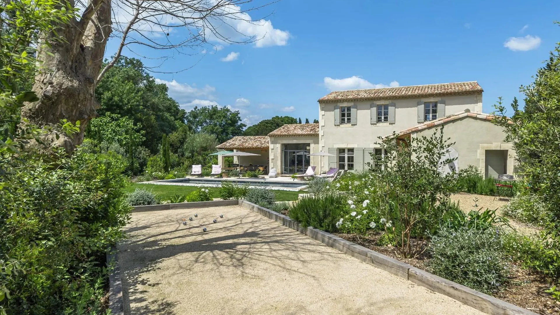 Le Jardin Secret De Saint-Remy contacts